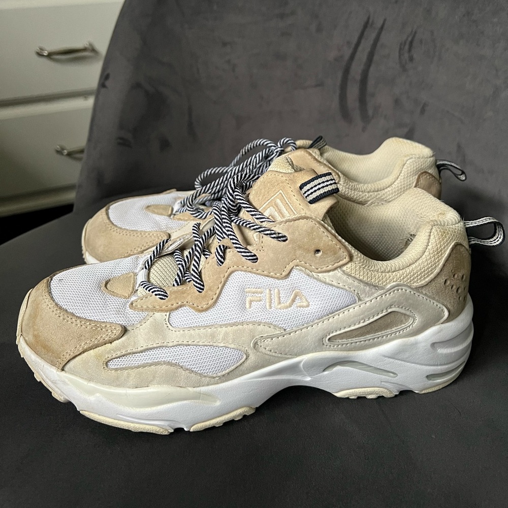 FILA Ray Tracer Sneakers Women 9